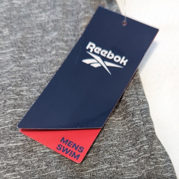 Reebok Men's Heathered Gray Short Sleeve Tee - Picture 2 of 10